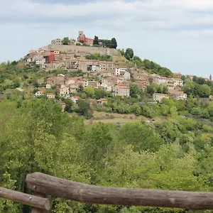 Affittacamere Fenix, Motovun